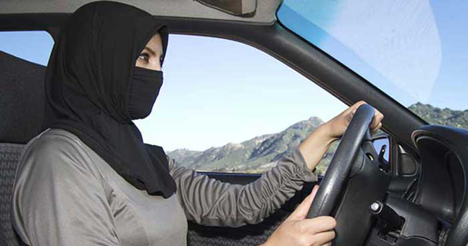 এবার সৌদি নারীরা ও সেনাবাহিনীতে যোগ দিতে পারবেন