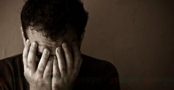 মানসিক চাপ নিয়ন্ত্রণে রাখতে চাইলে যা করতে হবে