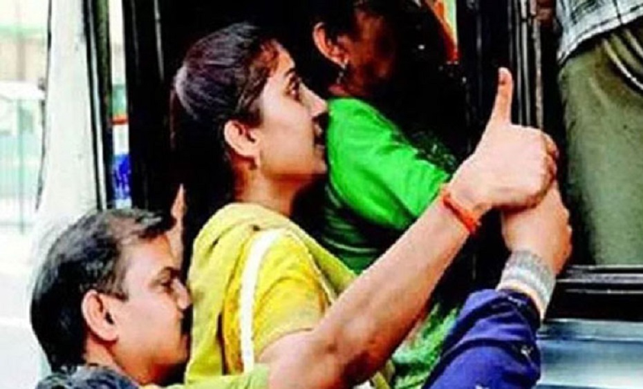 গণপরিবহনে ৯৪ ভাগ নারী যৌন হয়রানির শিকার