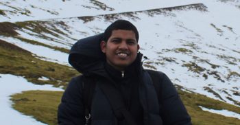 এভারেস্ট চূড়ায় পৌঁছার চেয়ে জীবনের চূড়ায় পৌঁছানো কঠিন!