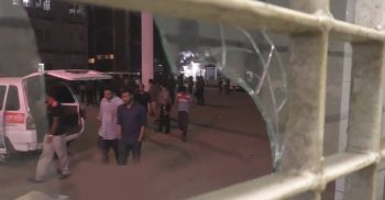 হাসপাতালের জরুরি বিভাগে ছাত্রলীগের তাণ্ডব