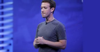 ভয়াবহ বিপর্যয় ফেসবুকের, ডোনাল্ড ট্রাম্পের পক্ষে তথ্য কাজে লাগানোর অভিযোগ