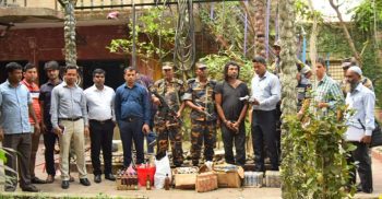 ফেনীতে মাদক বিরোধী অভিযান : বিপুল পরিমাণ মাদক উদ্ধার