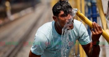 কিভাবে সুস্থ থাকবেন এই দুঃসহ গরমে