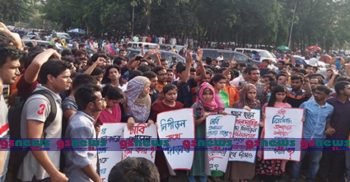 একটি রাত রাখতে পারলো না, মধ্যরাতেই তুলে দিতে হবে