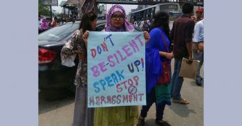 ৩৫টা তুরাগ বাস আটক চলছে অবরোধ