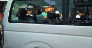 গার্লফ্রেন্ডকে বরযাত্রীর গাড়ি থেকে তুলে নিয়ে গেল প্রেমিক!