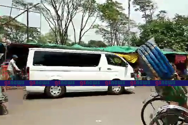 কোটা সংস্কারের তিন আন্দোলনকারীকে ছেড়ে দিয়েছে ডিবি