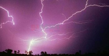 বজ্রপাতে ১১ জেলায় প্রাণ গেল ২১ জনের
