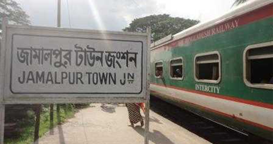 টিকিট চান? ‘কালোবাজার’ যান