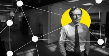 ফেসবুক তথ্য কেলেঙ্কারি, বন্ধ হচ্ছে কেমব্রিজ অ্যানালিটিকা