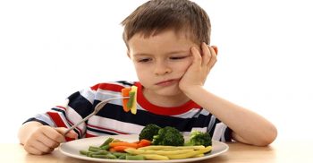 শিশুর পুষ্টিহীনতা ঠেকাতে করণীয়