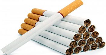 সিগারেট খাচ্ছেন? জেনে নিন কি কি মূল উপাদানে তৈরি হচ্ছে এই সিগারেট