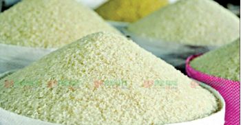 পাইকারি এবং খুচরা বাজারে বাড়ছে চালের দাম