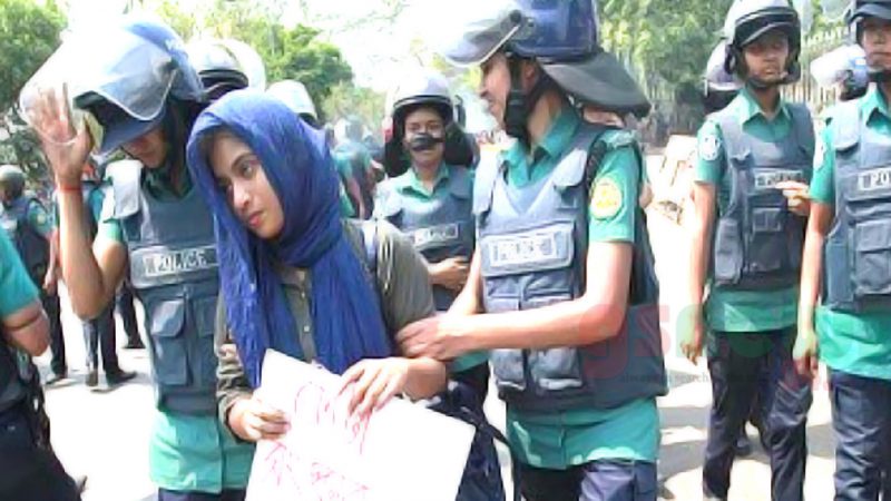 কোটা সংস্কার আন্দোলনকারীদের গ্রেফতারে নিন্দা জানিয়েছে প্রবাসী শিক্ষার্থীরা