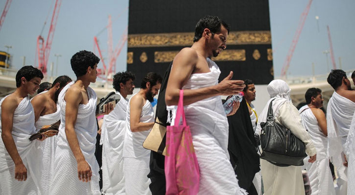 পবিত্র হজ পালনের ধাপসমূহ