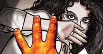 নারায়ণগঞ্জে ধর্ষণের অপরাধে ছাত্রলীগ নেতাসহ পাঁচজনের বিরুদ্ধে মামলা