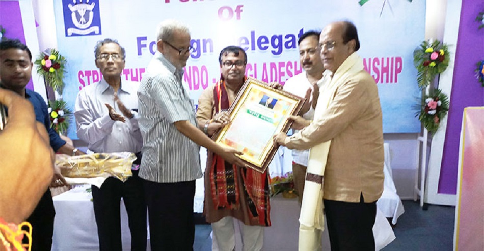 ইকবাল সোবহান চৌধুরীকে ‘ভারত বন্ধু’ সম্মাননা