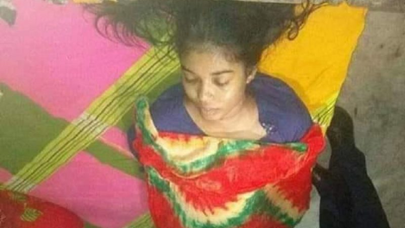 ফেনীতে বিয়ের ১২দিন পর লাশ হলো কলেজ ছাত্রী