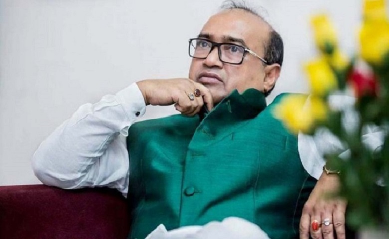 ড. কামালের ক্যাচ লুফে নিলেন শেখ হাসিনা
