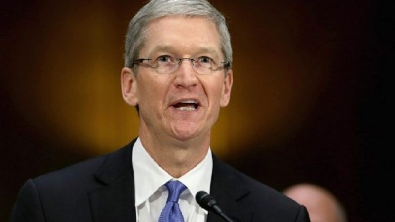 প্রাইভেসি রক্ষায় কড়া আইন চান অ্যাপল প্রধান