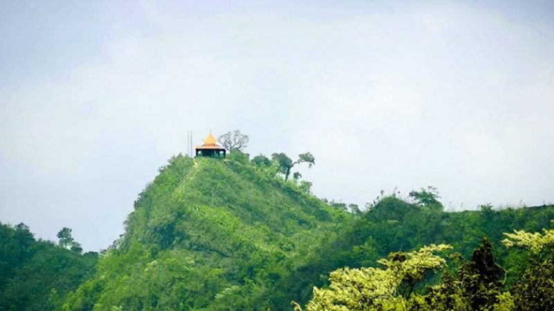 একদিনেই ঘুরে আসুন চন্দ্রনাথ পাহাড়,