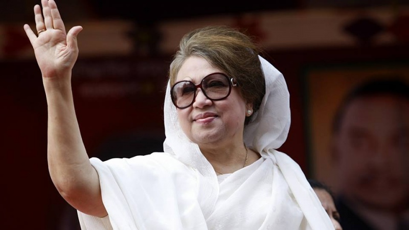 আইনগত ভাবে খালেদা জিয়া কি নির্বাচনী প্রচারে অংশ নিতে পারবেন