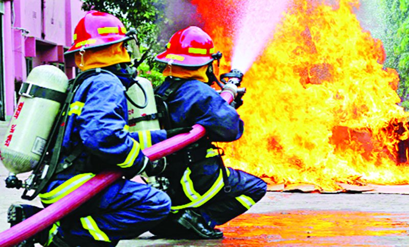 ফায়ার সার্ভিসের বিভিন্ন পদে ৬০০ নিয়োগ