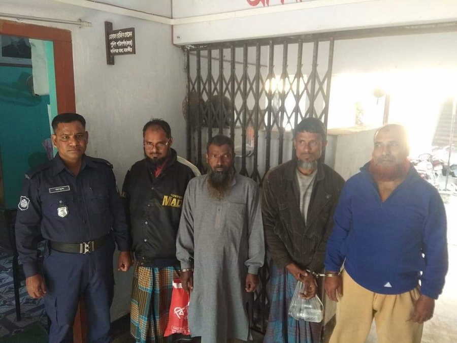 পুলিশের বিশেষ অভিযানে সাতক্ষীরায় আটক-৭৯