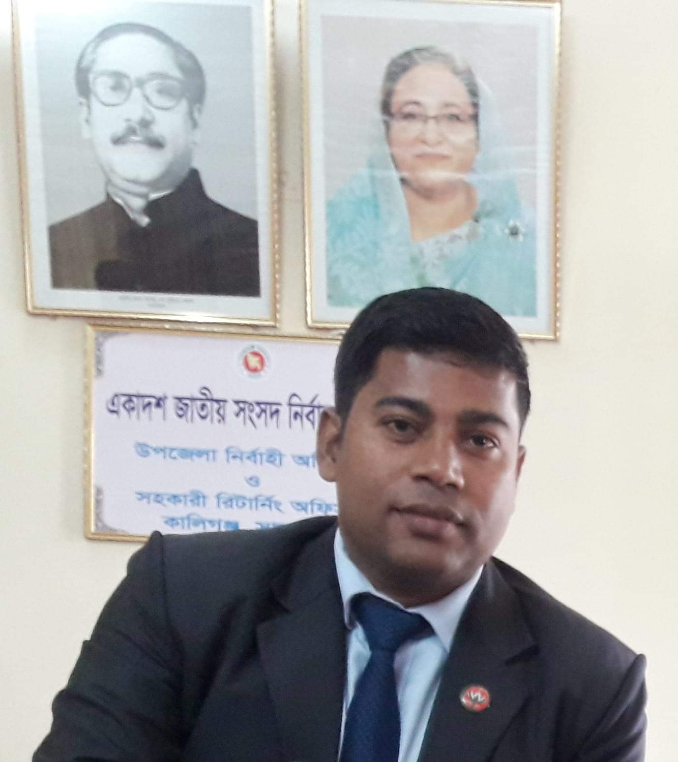 কালিগঞ্জে ৩৯৩টি বুথ ঘেরা লাল সবুজের কাপড়ে