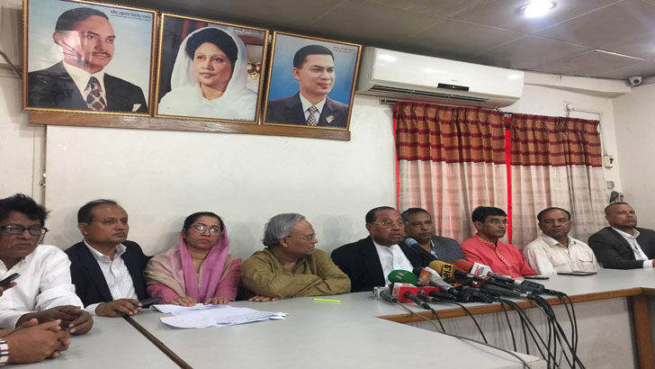 বিএনপি নেতাকর্মীদের উপর হামলা ও গ্রেফতার নিয়ে যা বললেন ব্যরিস্টার মওদুদ