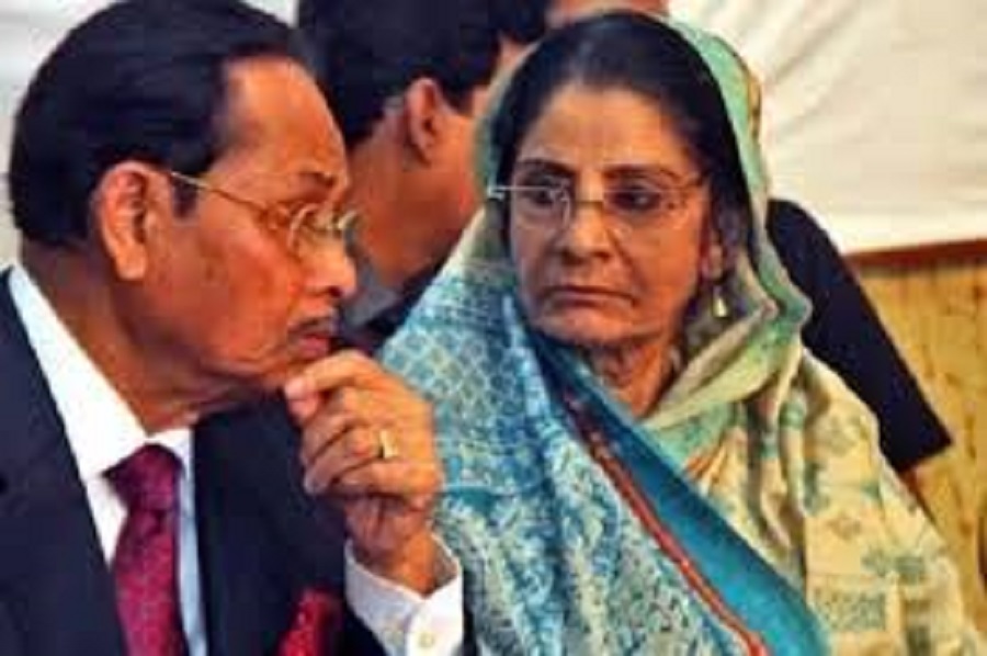 এরশাদের হাতে ২৮ লাখ, স্ত্রীর কাছে ২৬ কোটি