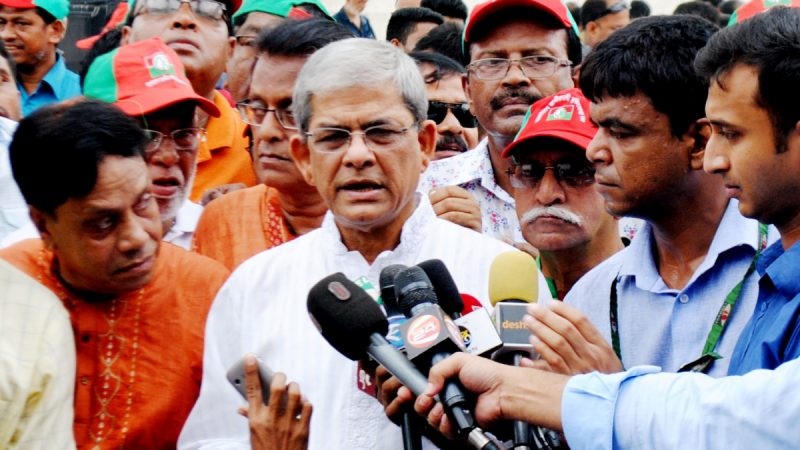 খালেদা জিয়াকে অন্ধকার ঘরে আটকে রেখে নির্যাতন করা হচ্ছে: মির্জা ফখরুল