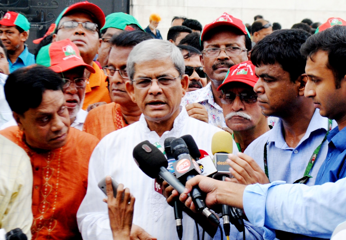 খালেদা জিয়াকে অন্ধকার ঘরে আটকে রেখে নির্যাতন করা হচ্ছে: মির্জা ফখরুল