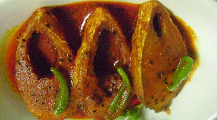 জিভে জল আনা আচারি ইলিশ
