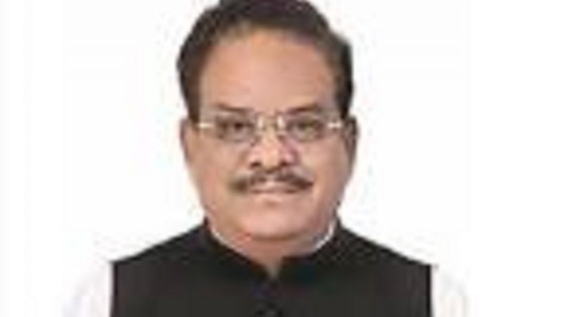 লক্ষ্মীপুরবাসী এ কে এম শাহজাহান কামালকে ফের মন্ত্রী হিসেবে দেখতে চায়।