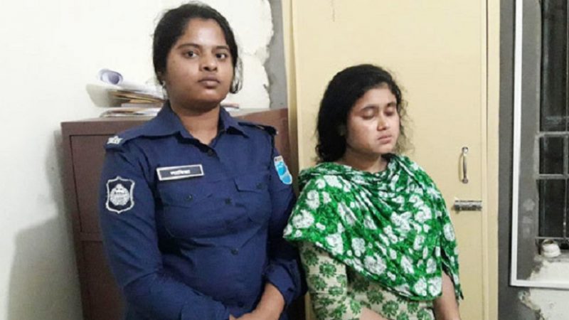 স্বামীর লাশ ওয়ারড্রবে রেখে অফিস করলেন স্ত্রী