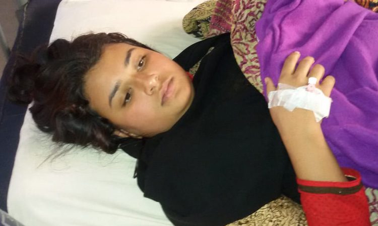 যৌতুকের জন্য গৃহবধূকে পুড়িয়ে হত্যার চেষ্টা