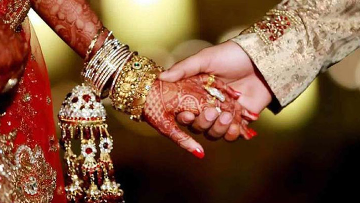 পালিয়ে বিয়ে করলে আশ্রয় দেবে পুলিশ !!