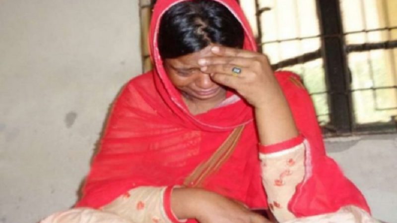 ফেসবুকে ফেক প্রোফাইল দেখা হতেই দু’জন অজ্ঞান