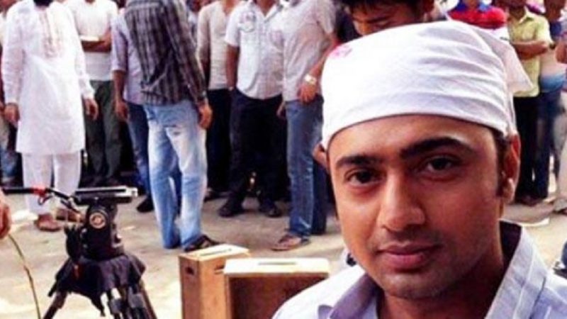 ‘নায়ক দেব মারা গেছেন’