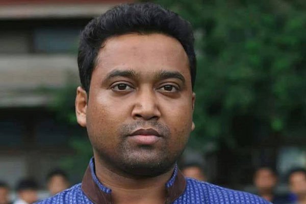 নুরকে ভিপি মানবে না ছাত্রলীগ !