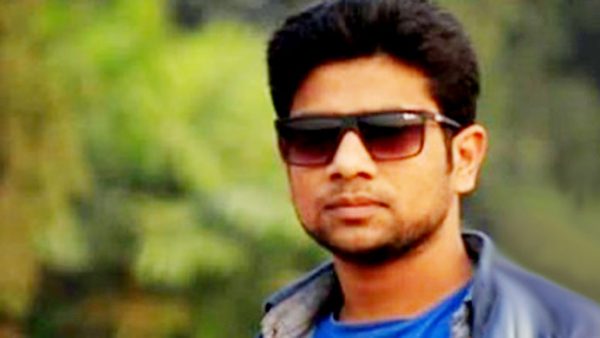 ছাত্রী হলে জন্ম নেয়া সন্তানের বাবা আমি
