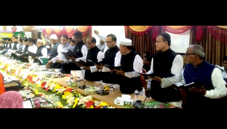 শপথ নিলেন ২৭ উপজেলা চেয়ারম্যান ও ভাইস চেয়ারম্যানরা