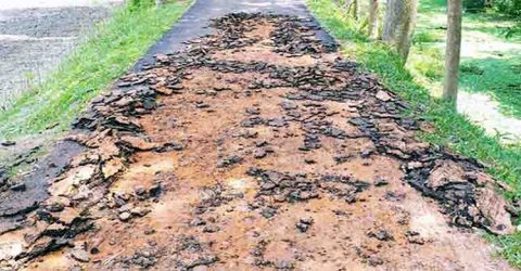 ৩ কোটি টাকার রাস্তার ৩ দিনেই বেহাল অবস্থা