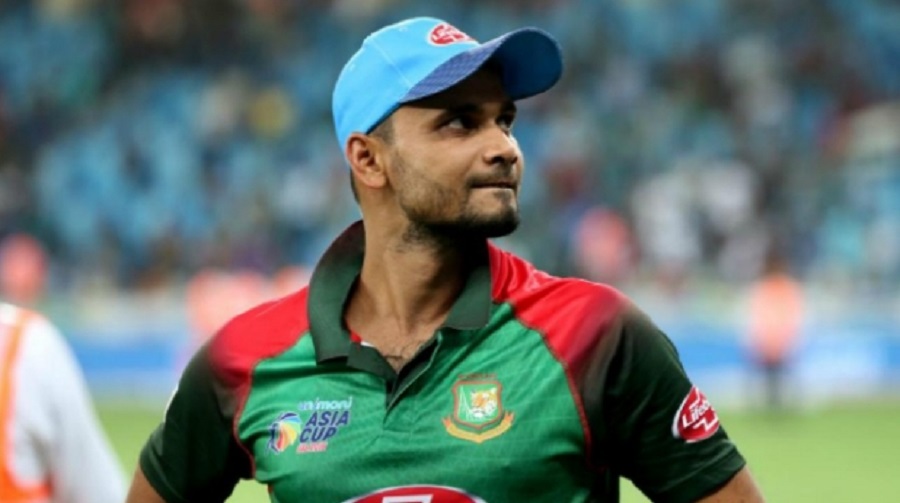 টনটনের ছোট মাঠ দুশ্চিন্তায় মাশরাফি