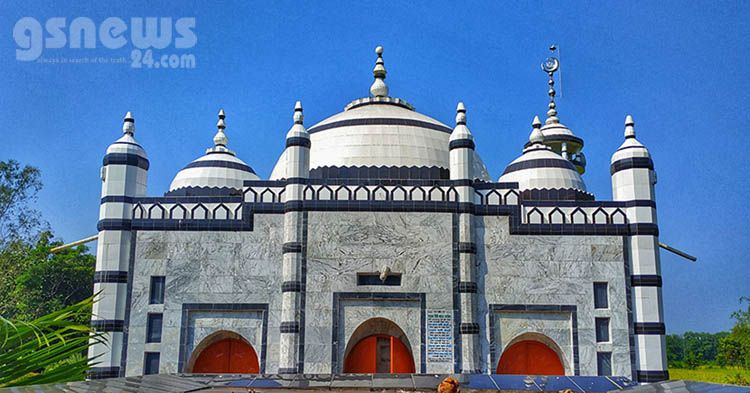 করোনা ভাইরাসের কারণে বন্ধ হচ্ছে না মসজিদ