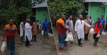 সোনাগাজীর নুরজাহান সমাজ কল্যাণ সোসাইটি’র ইফতার সামগ্রী বিতরণ