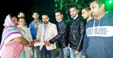 অসহায় ও দরিদ্র পরিবারের পাশে দাঁড়ালো ‘বন্ধু মহল ফেনী জেলা’