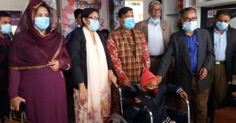 ছাগলনাইয়ায় বিশেষ চাহিদাসম্পন্ন ১৪ শিক্ষার্থীকে এসিসটিভ ডিভাইস প্রদান